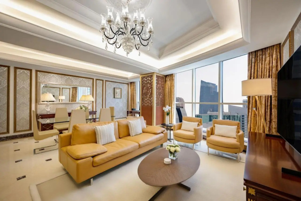 Dusit Hotel & Suites - Doha