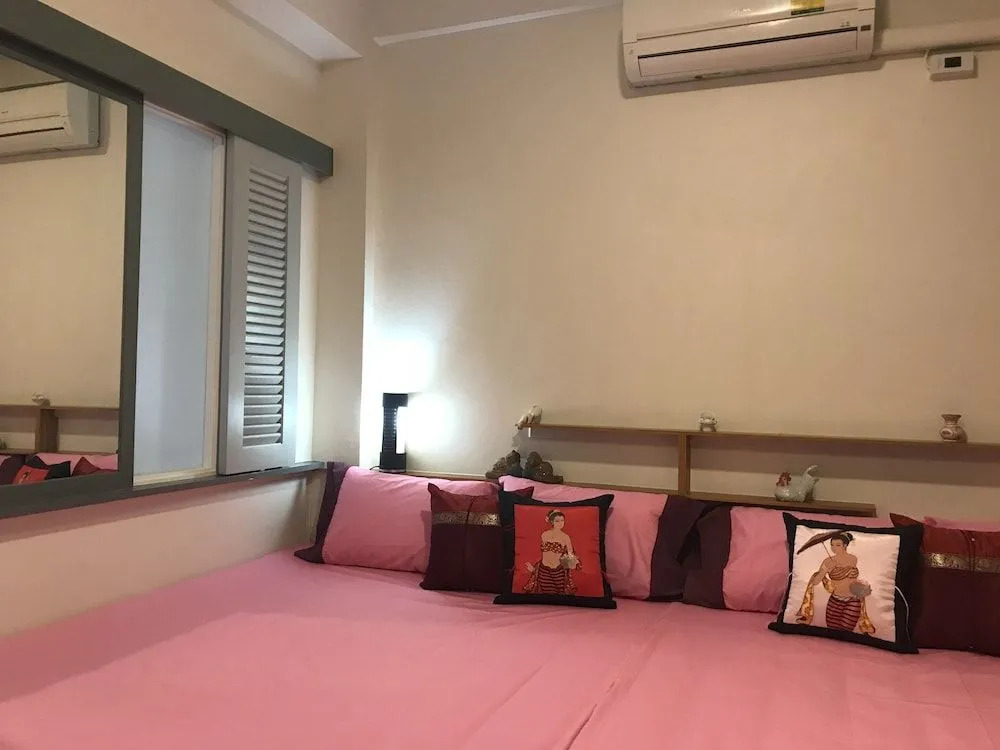 Saen Sabai Hostel