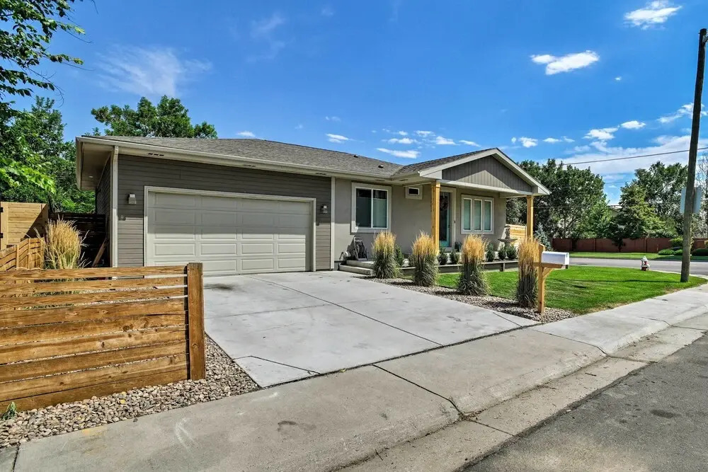 7 Mi to Dtwn Denver: Arvada Home w/ Patio