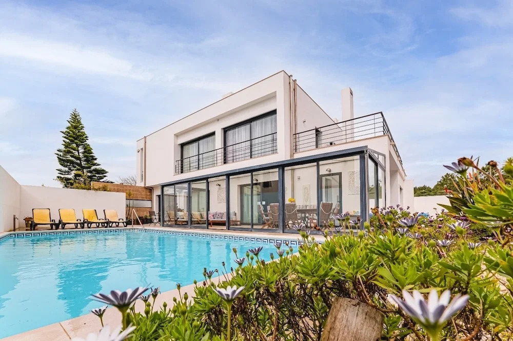 Villa-4bedroom-3bathroom-pool-petfriendly