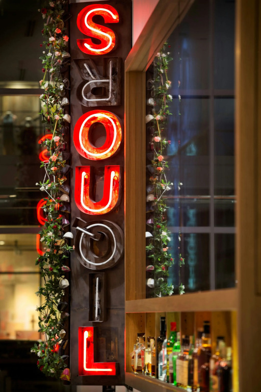Le Meridien Columbus, The Joseph