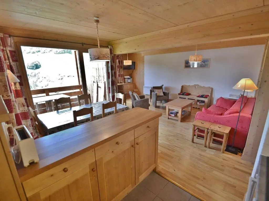 Appartement Le Grand-Bornand, 4 pièces, 6 personnes - FR-1-391-108