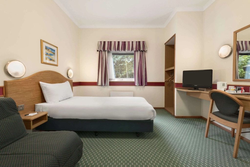 Days Inn by Wyndham Donington