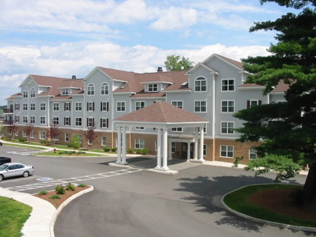 Holiday Inn Express Hotel & Suites White River Junction by IHG