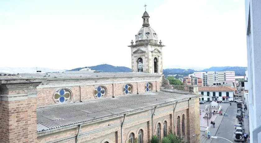 Apartamentos Edificio Diamante