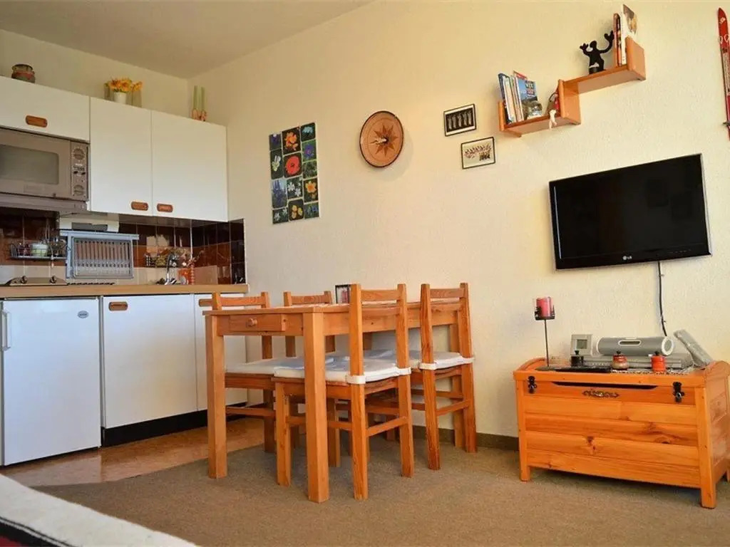 Appartement Font-Romeu-Odeillo-Via, 1 pièce, 4 personnes - FR-1-580-17
