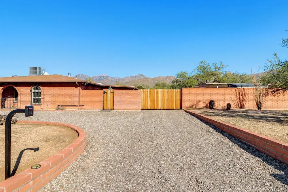 Pool & Patio! 'bike Haüs' By Catalina Mtn Trails