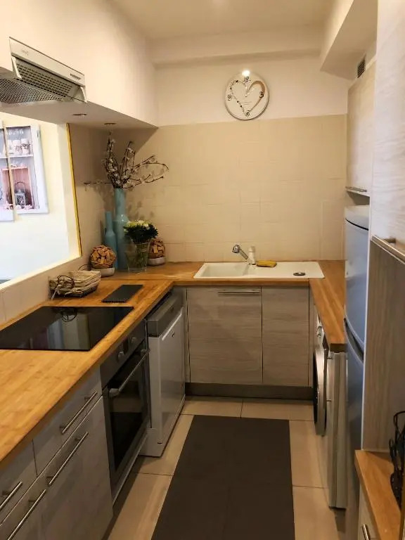Aston - Appartement Centre Ville Massena