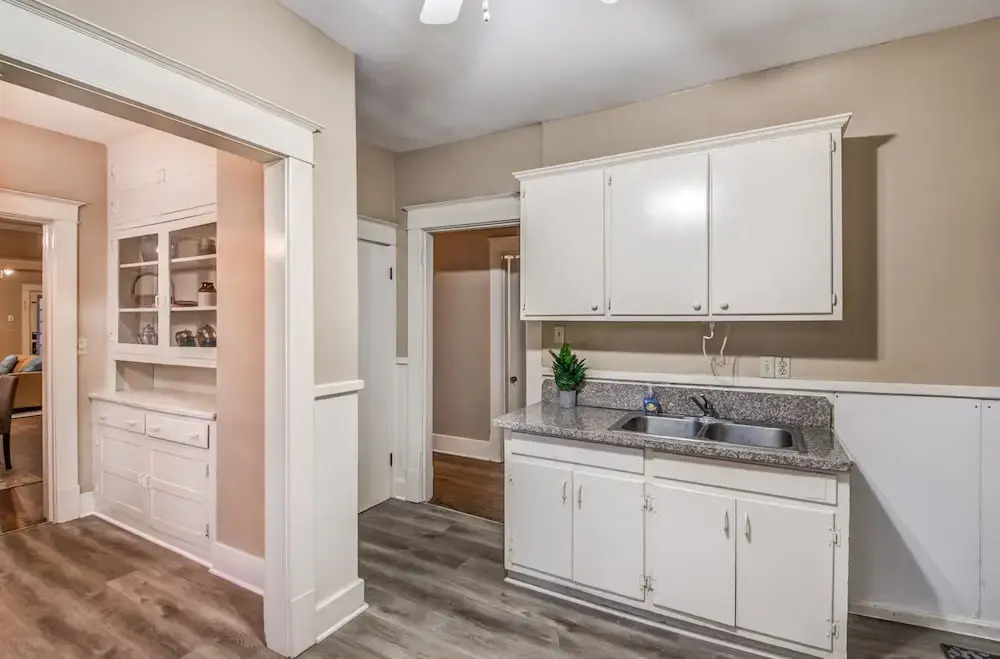 Bluemoon Bungalow 2 Units