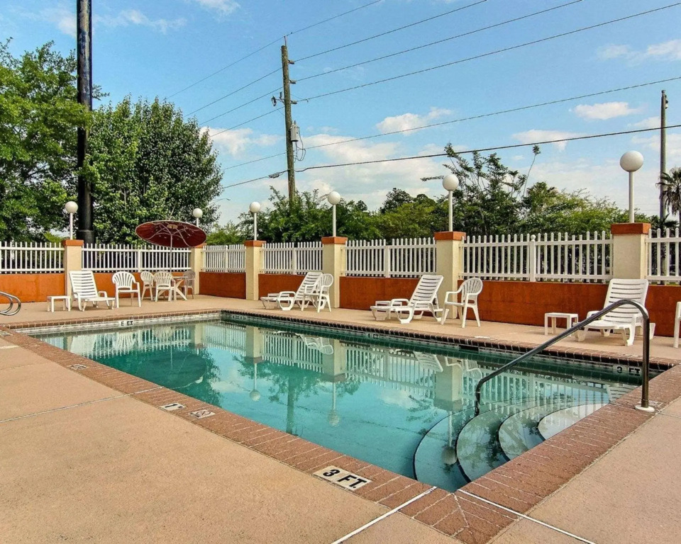 Comfort Suites Jacksonville Airport