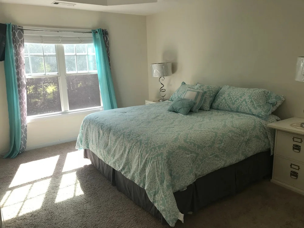 A Very Quiet and Clean Neighborhood if you are Seeking Piece and Quiet