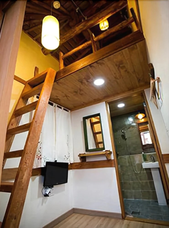 Jeongju Star World Pension