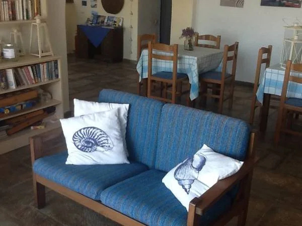 Glaros Hotel