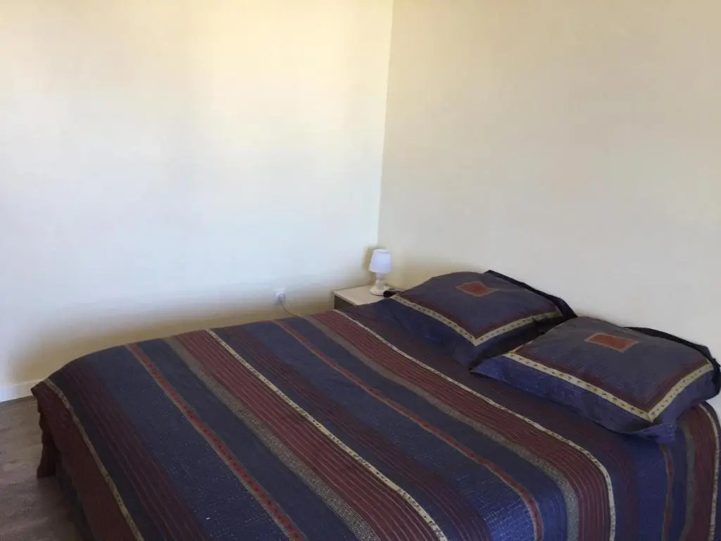 Appartement 4p 70m2 plein centre avec parking