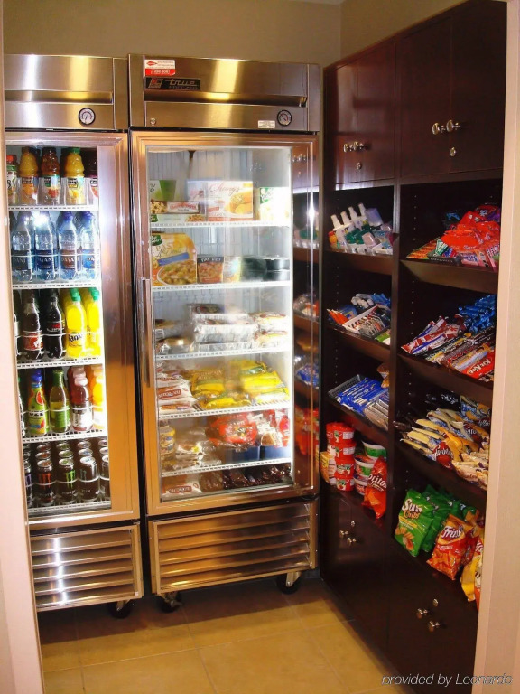 Holiday Inn Express & Suites Clovis Fresno Area by IHG