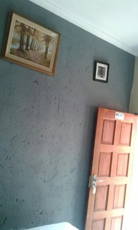 Royal Crown Guesthouse