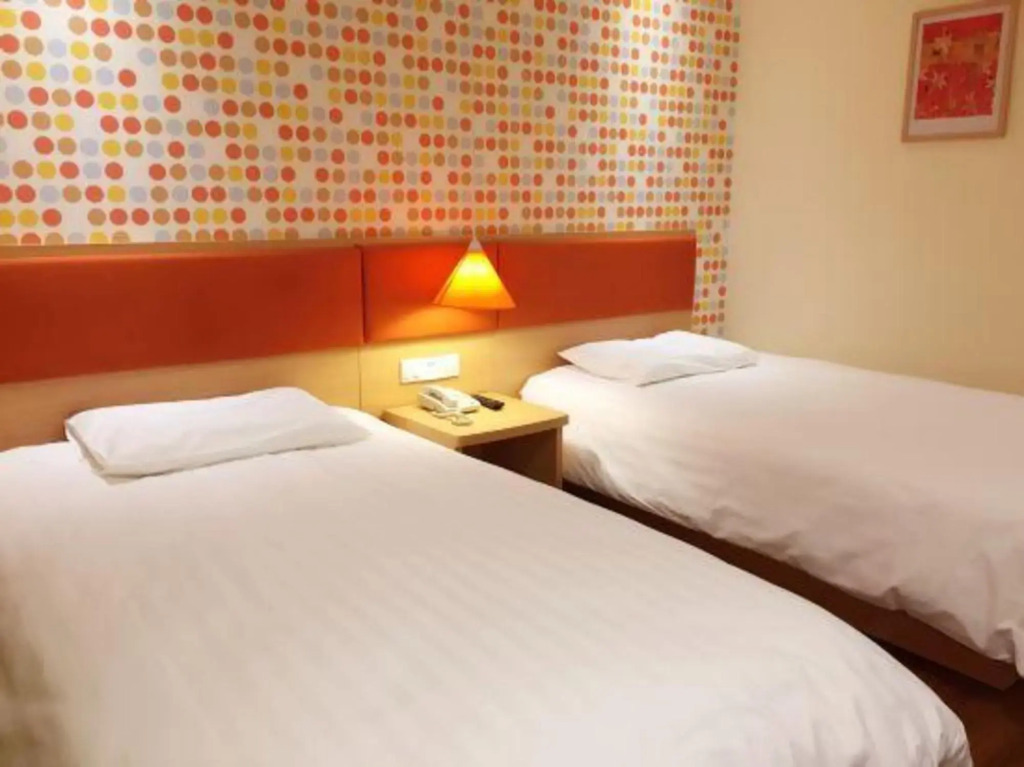 Mingxi Hotel (Tongliao Holin River Avenue Minzu University Affiliated Hospital)
