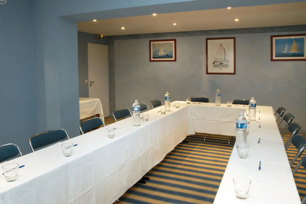 SOWELL HOTELS Le Beach