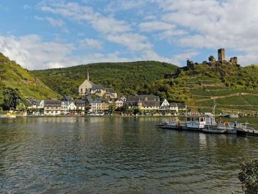 Holiday Apartment Moselle Beach 1