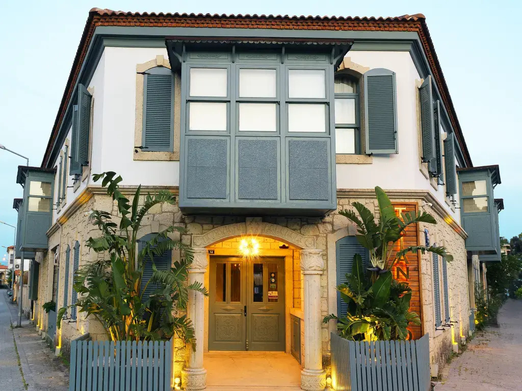 Triangulo Hotel Alacati (Adults Only +12)
