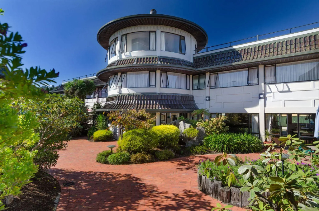 Aloha Lodge Beachside Accommodation