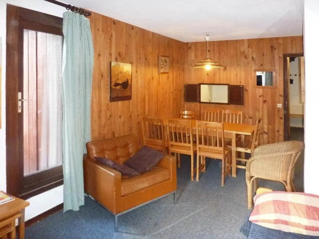 Appartement Les Orres, 4 pièces, 8 personnes - FR-1-322-106
