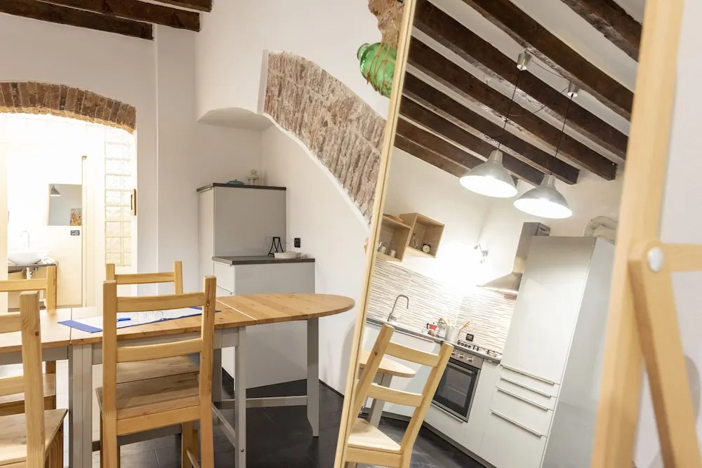 JOIVY Modern Flat In The Perfect Centre Of Genoa