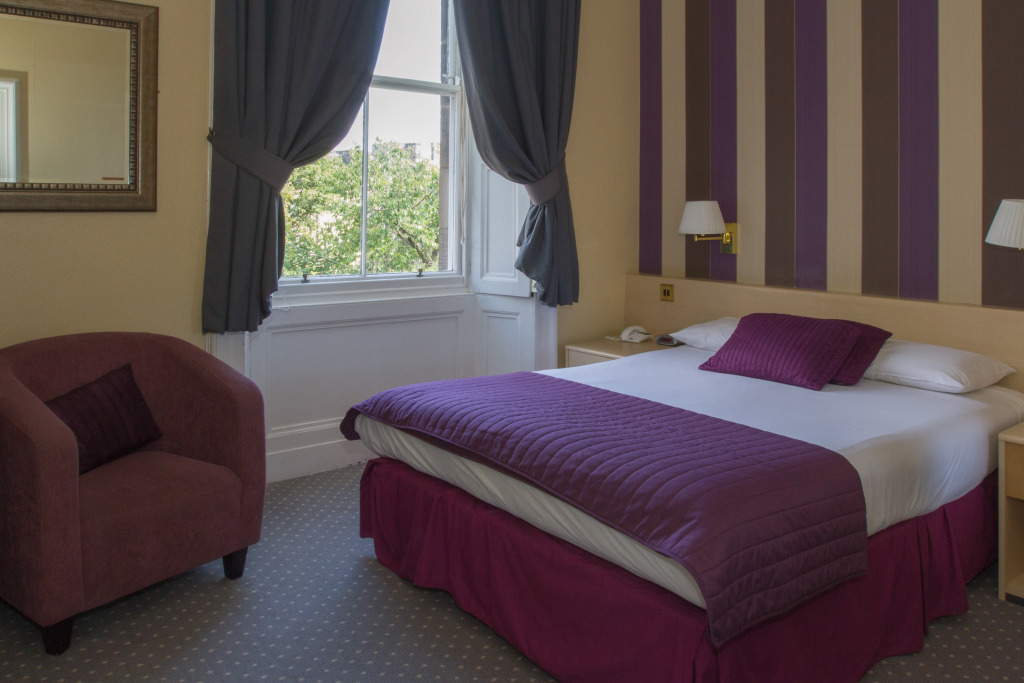 Thistle Hotel