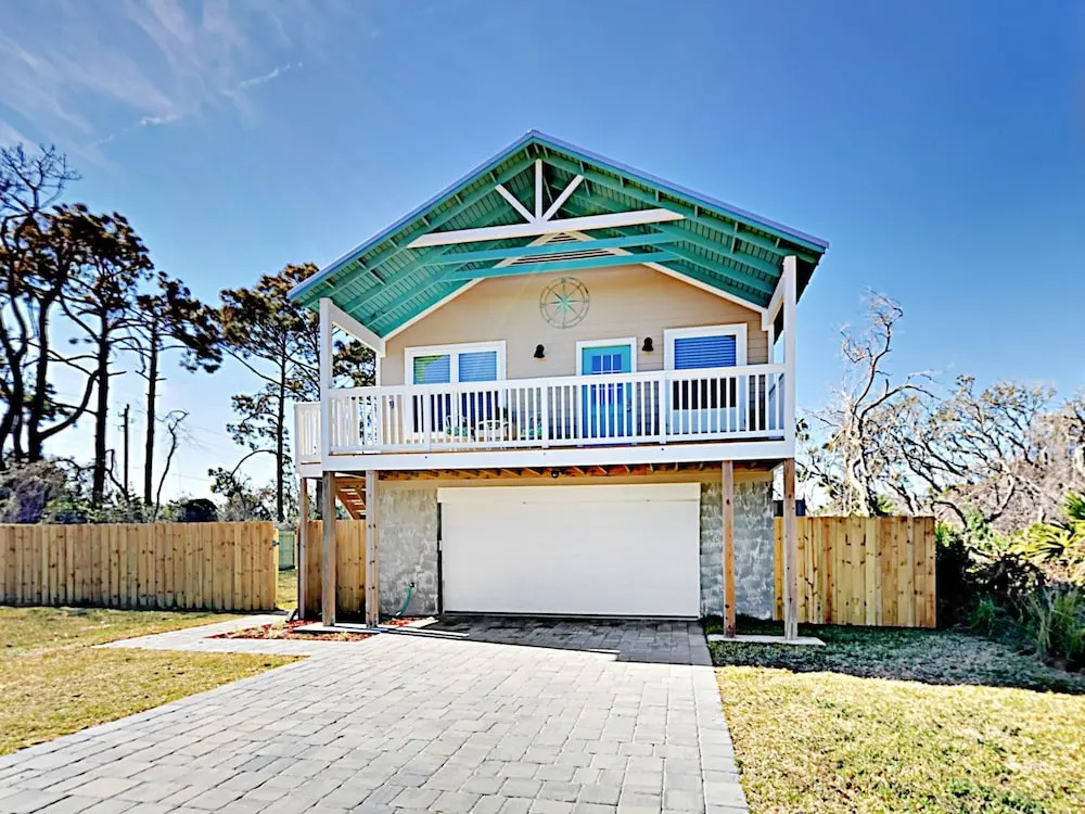 5395 Third - 3 Br Home