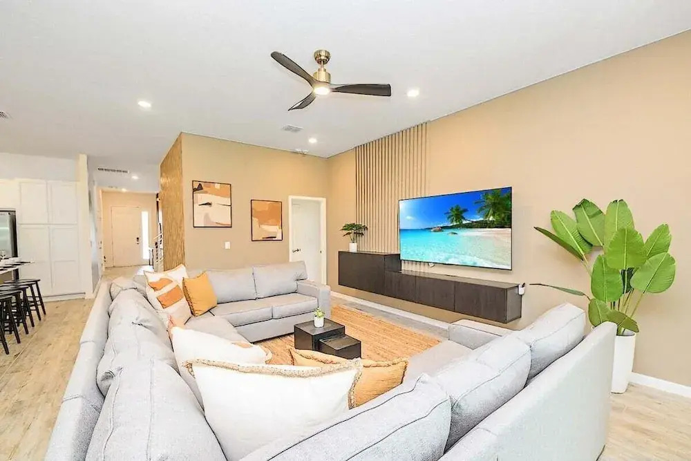 2458rd · Brand New 12br Disney Mansion/pool/spa/game Room