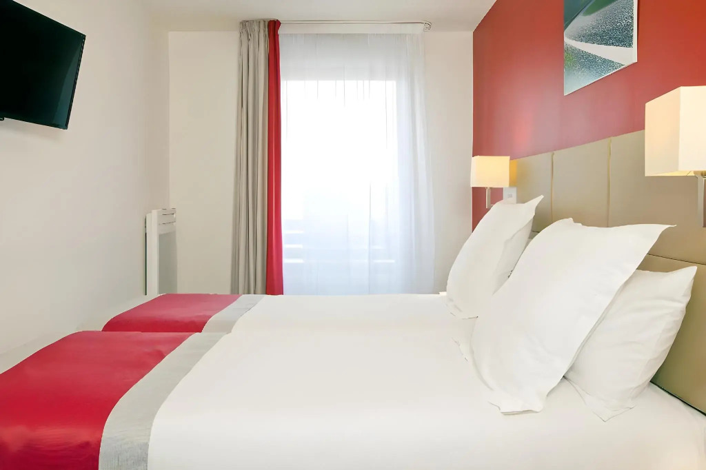 Séjours & Affaires Paris Bagneux