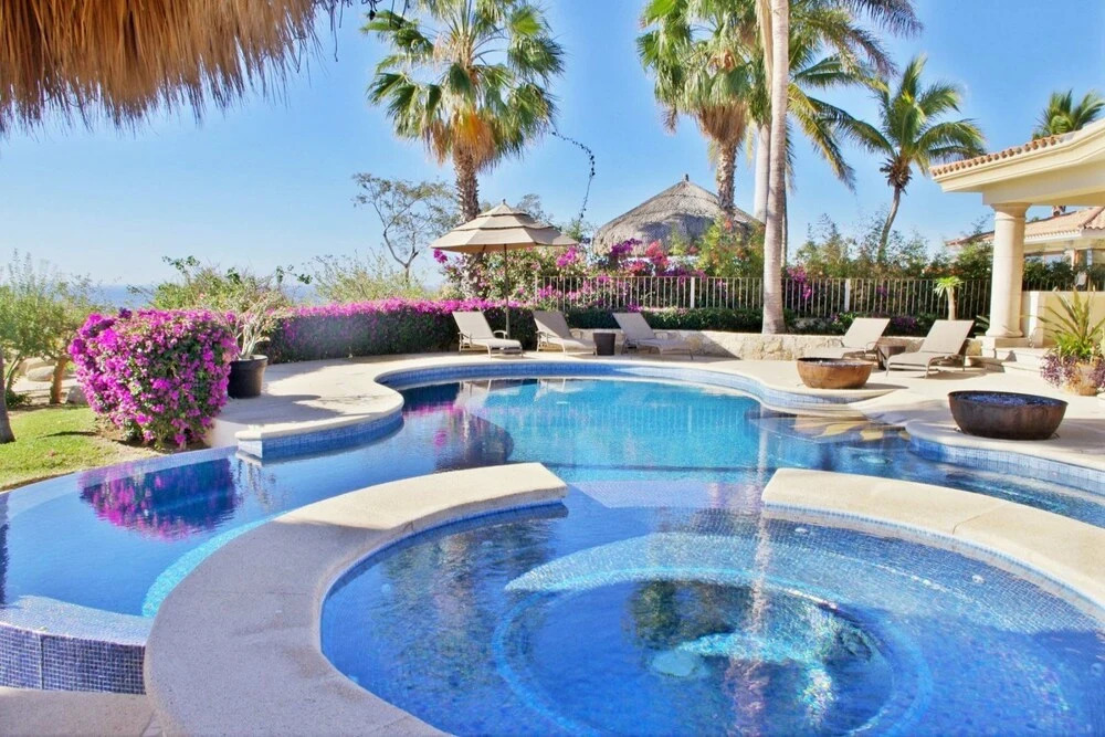 Villa Esquina - Split Level Villa With Ocean & Views