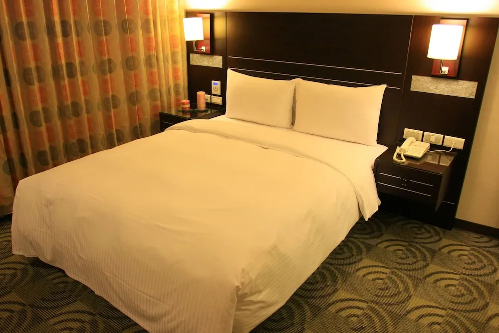 Junli Hotel