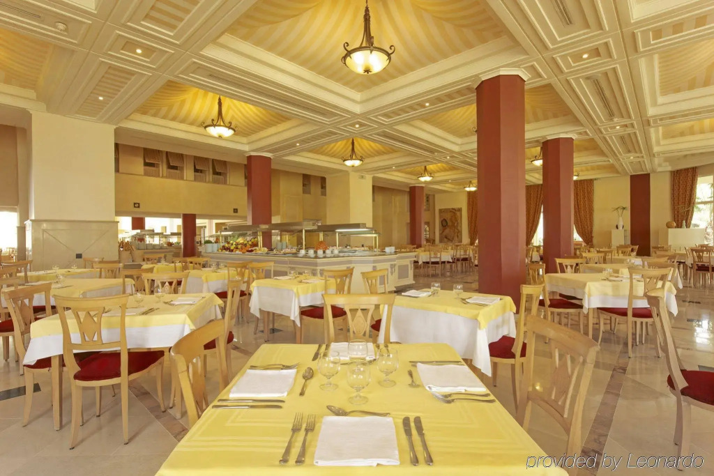 Iberostar Waves Averroes
