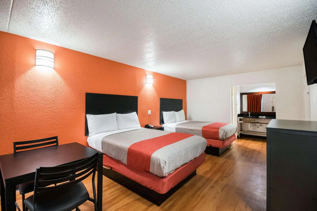 Motel 6-Houston, TX - Brookhollow