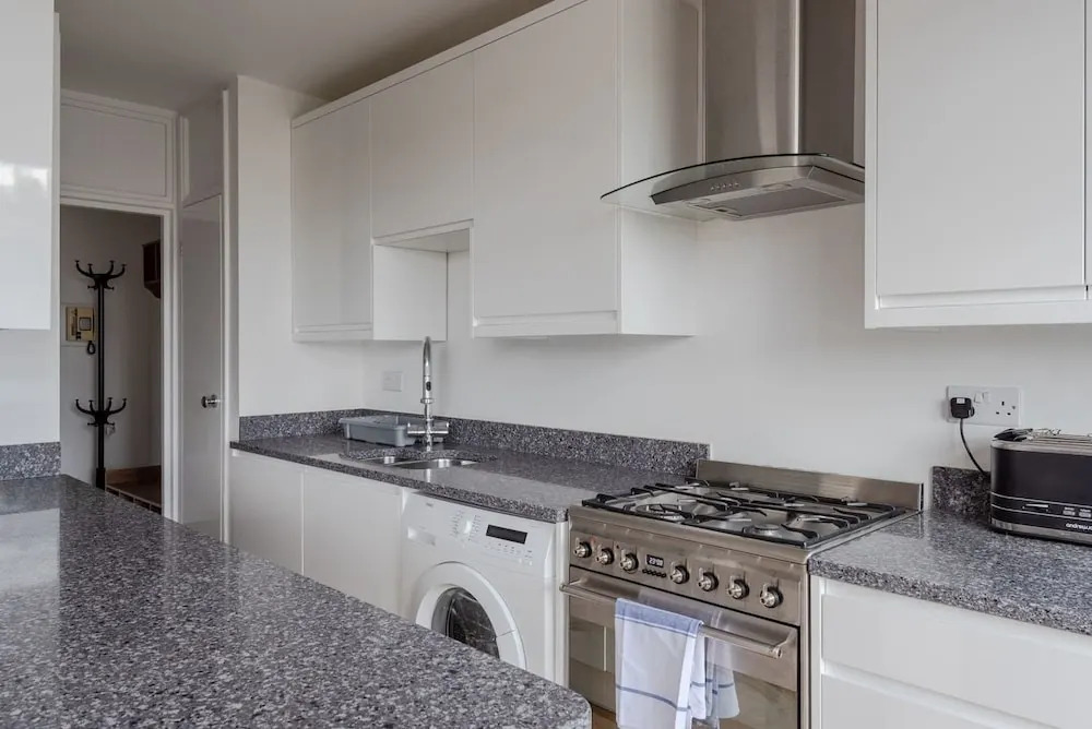 Great 2 Bed For Up To 6 Guests Near Canary Wharf