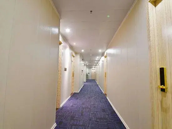 Fujing Business Hotel (Qingyuan People's Hospital)
