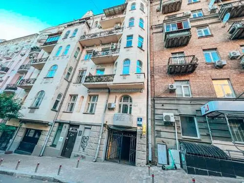 Apartment - Independence Square