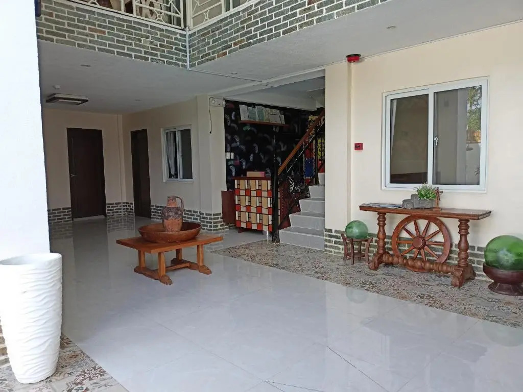 Elicon Suites