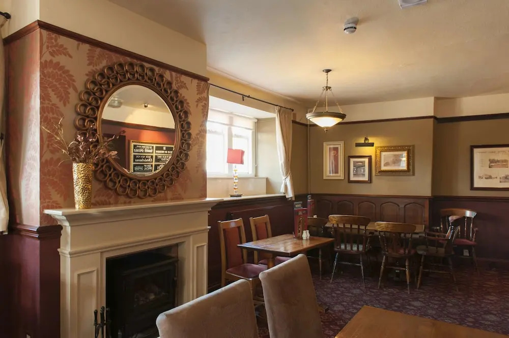 Wheatsheaf, Baslow by Marstons Inns