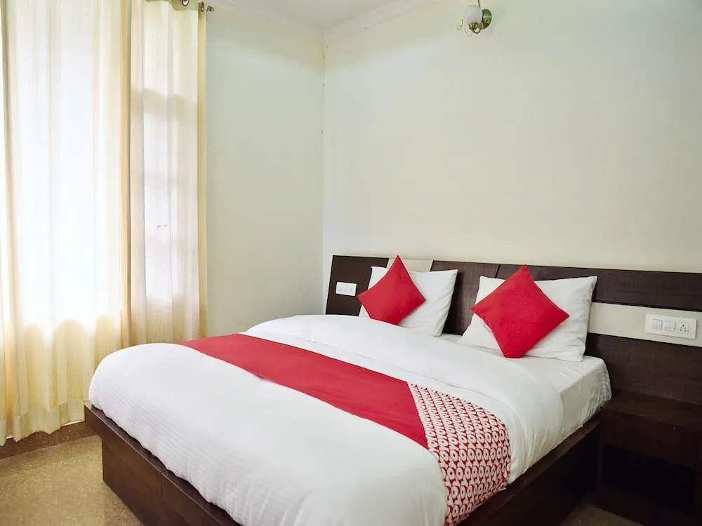 Hotel Bhagsu View