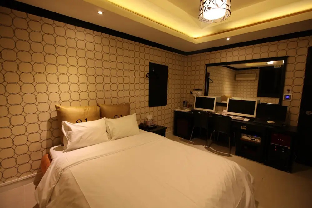 Theme 21 Motel