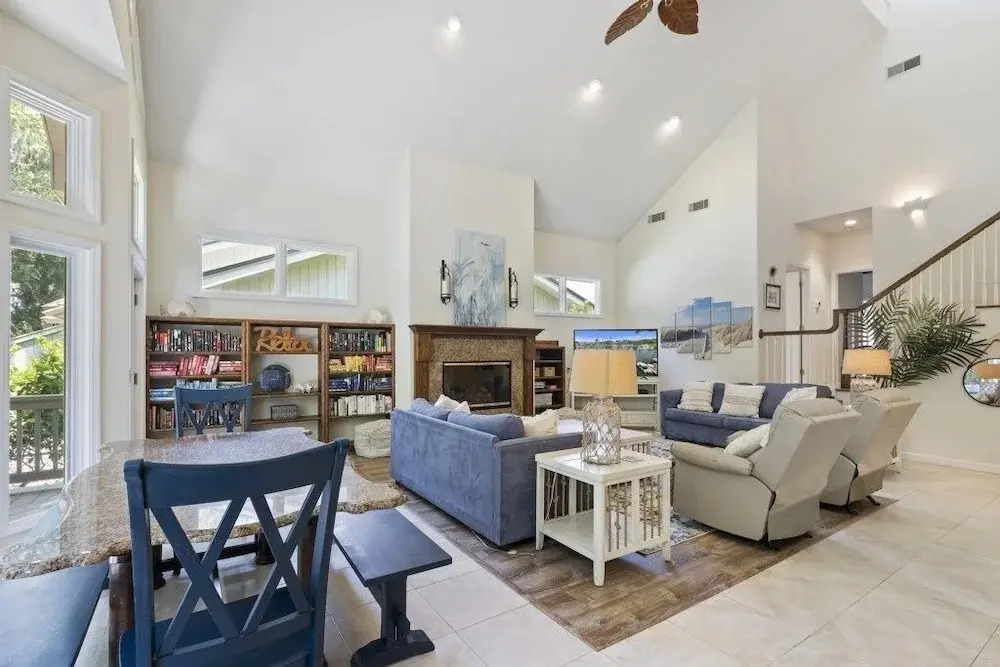 57 Lawton Rd. / Sea Pines / Pet Friendly 4 Bedroom Home
