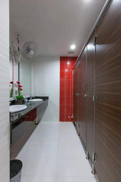 D-Box Hostel