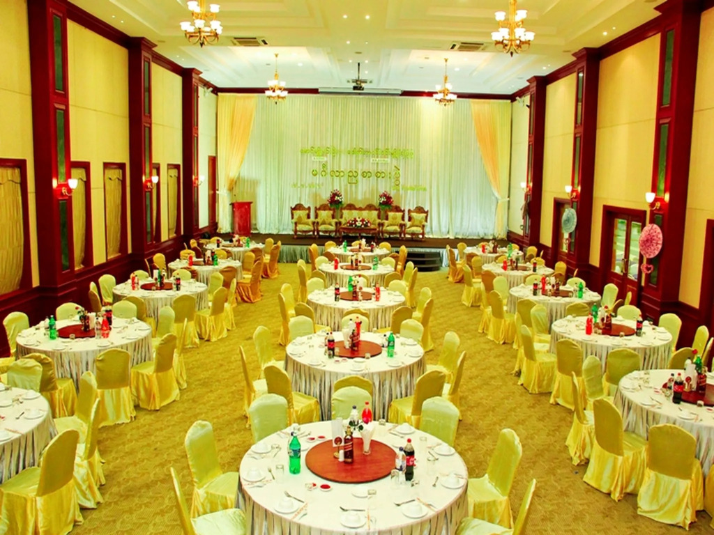 Mawlamyine Strand Hotel