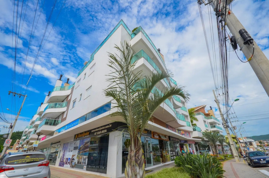 1032 - Apartamento para locação no centro de Bombinhas - Residencial Boulervard - 210