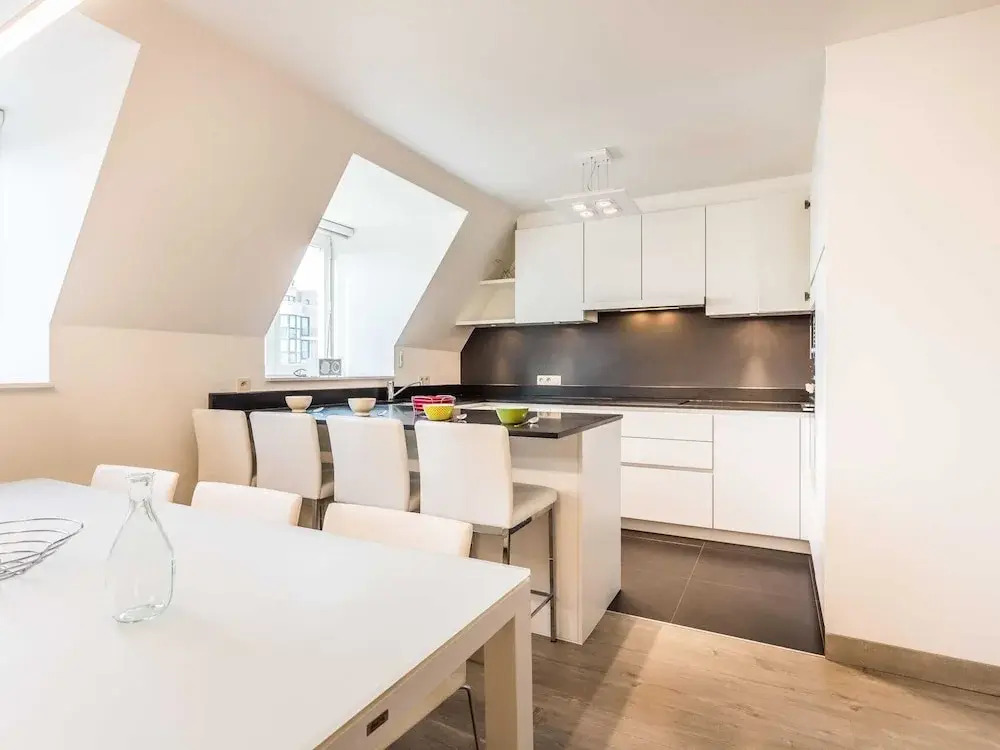 Apartment in Koksijde Near Seawall & Beach