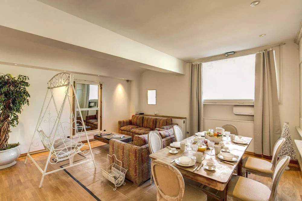 Spagna apartments - Spanish Steps area