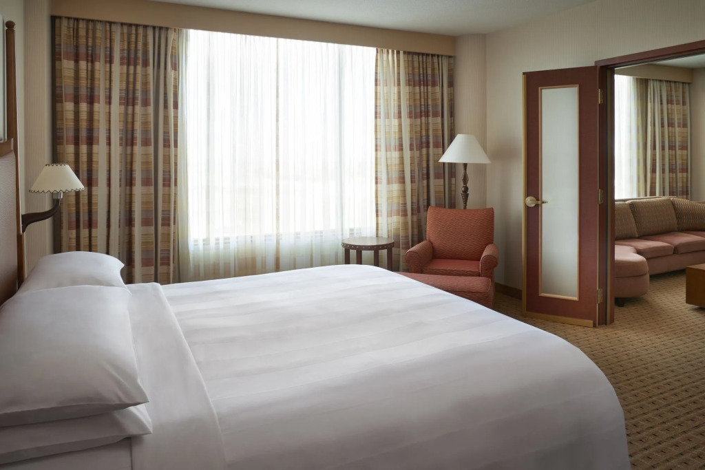 River Cree Resort & Casino