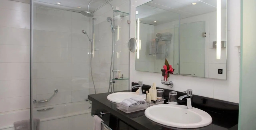 Eko Hotel Signature